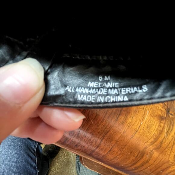 Rebel Bootie women size 6 inside zip buckles - Picture 6 of 9